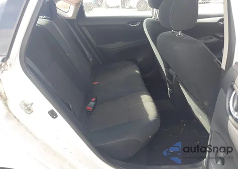 2017 Nissan Sentra S z USA, uszkodzony, nr VIN 3N1AB7AP8HY367185